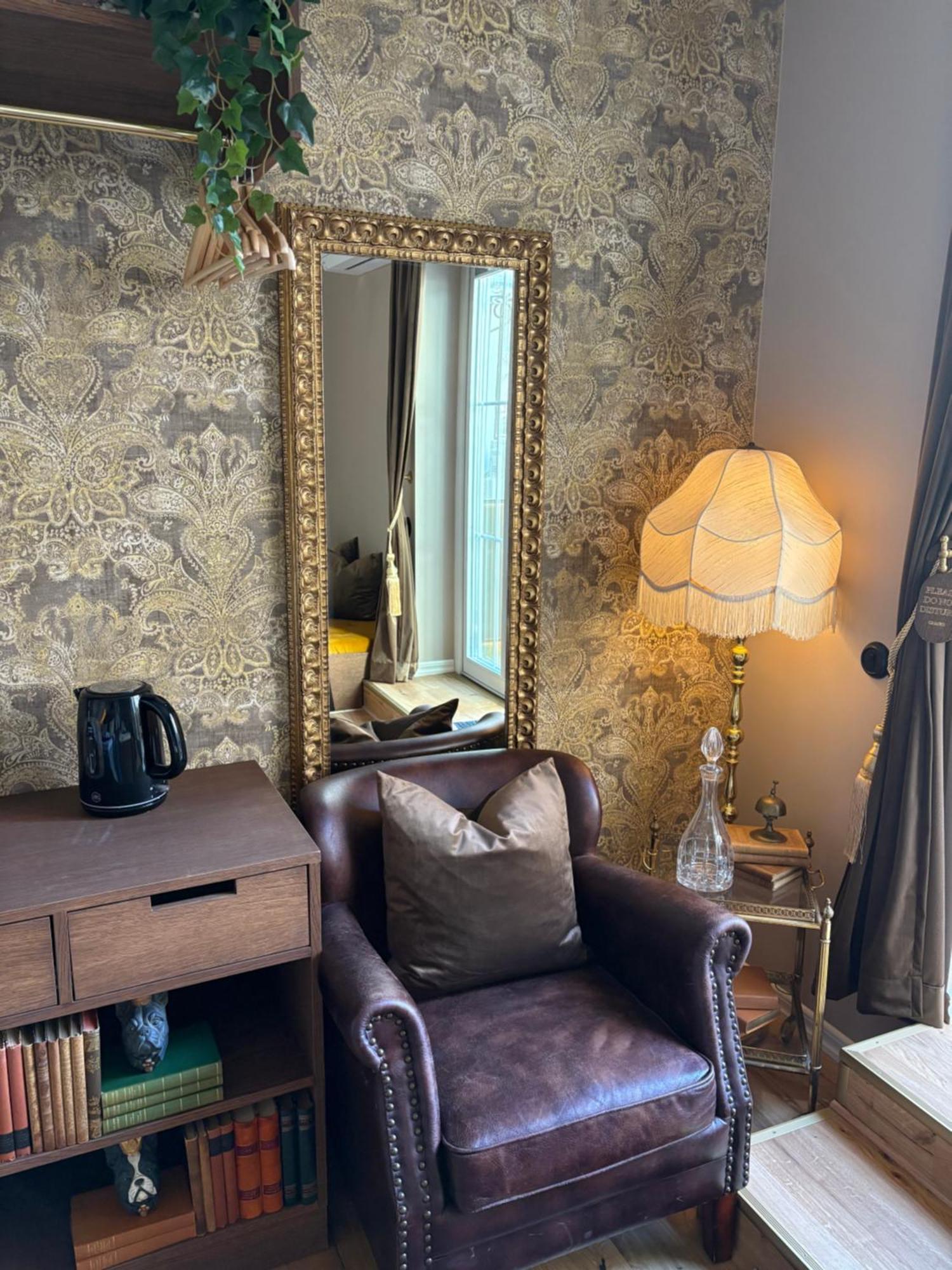 Cameo Boutique Hotel